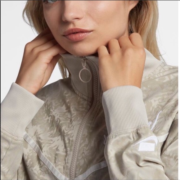 NWT Nike Camo Track Jacket - Picture 6 of 8